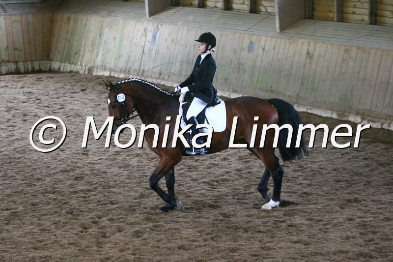 006M4327_Dressur E.JPG